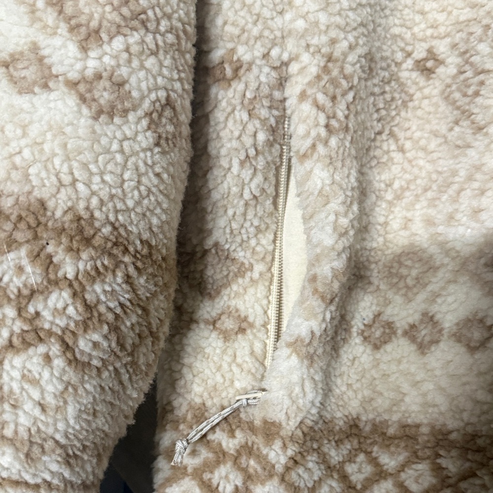 Alpine Design Cream and Tan Patterned Jacket - Picture 3 of 6